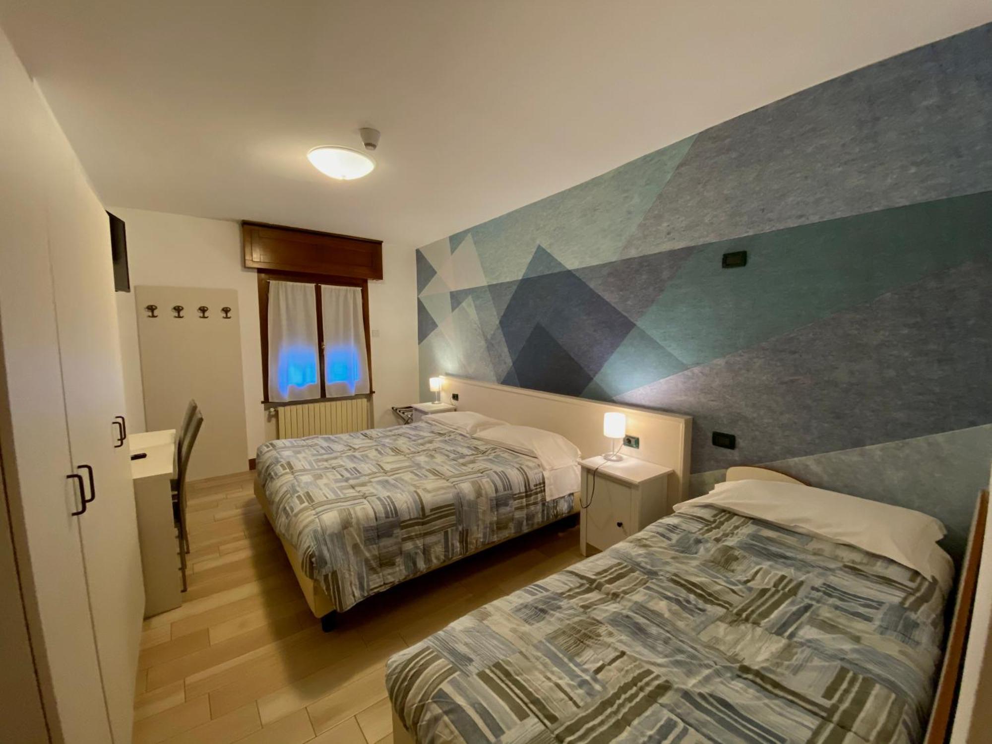 Hotel Sciatori 3 Stelle Superior Temù Exteriér fotografie