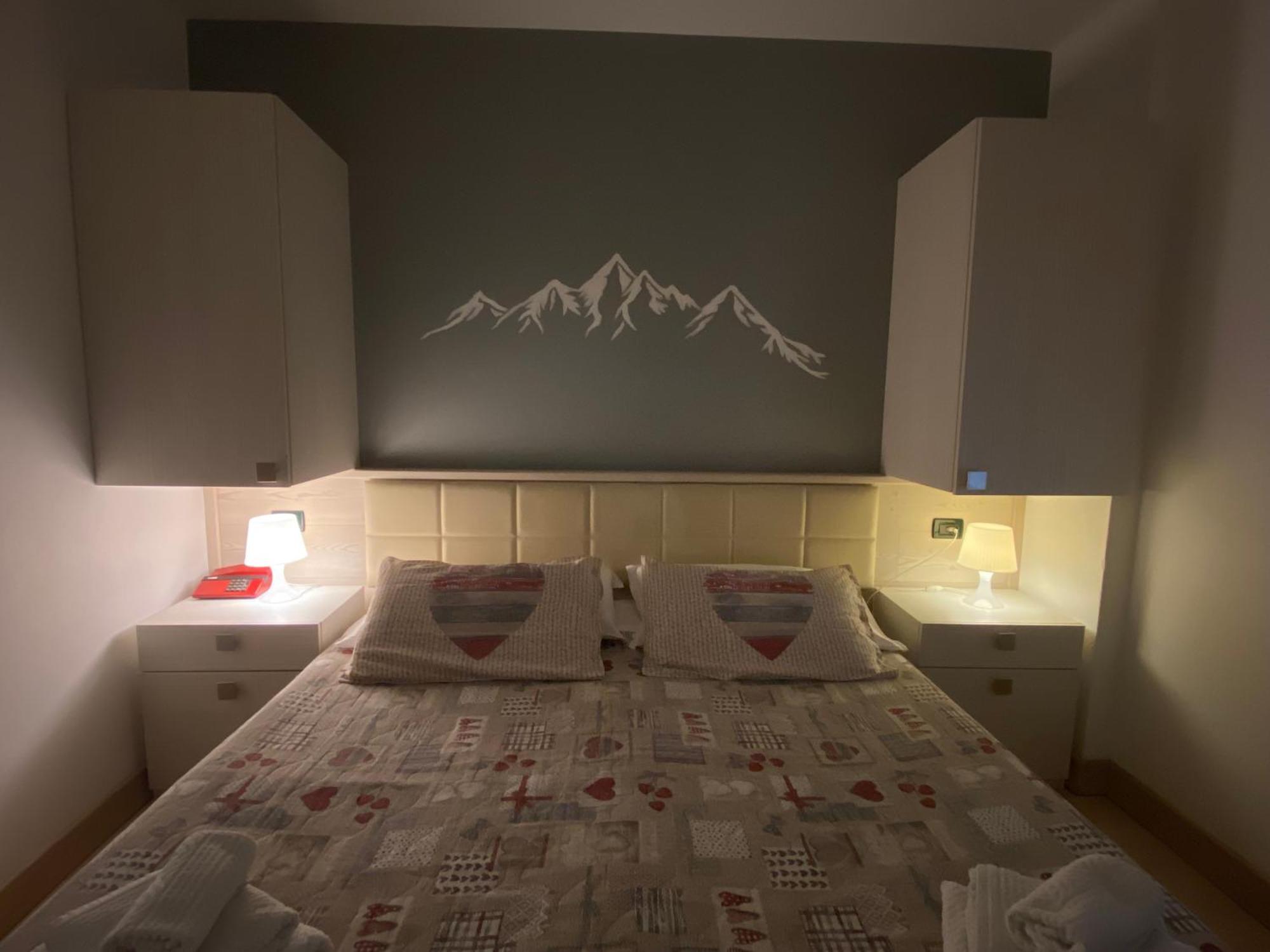 Hotel Sciatori 3 Stelle Superior Temù Exteriér fotografie