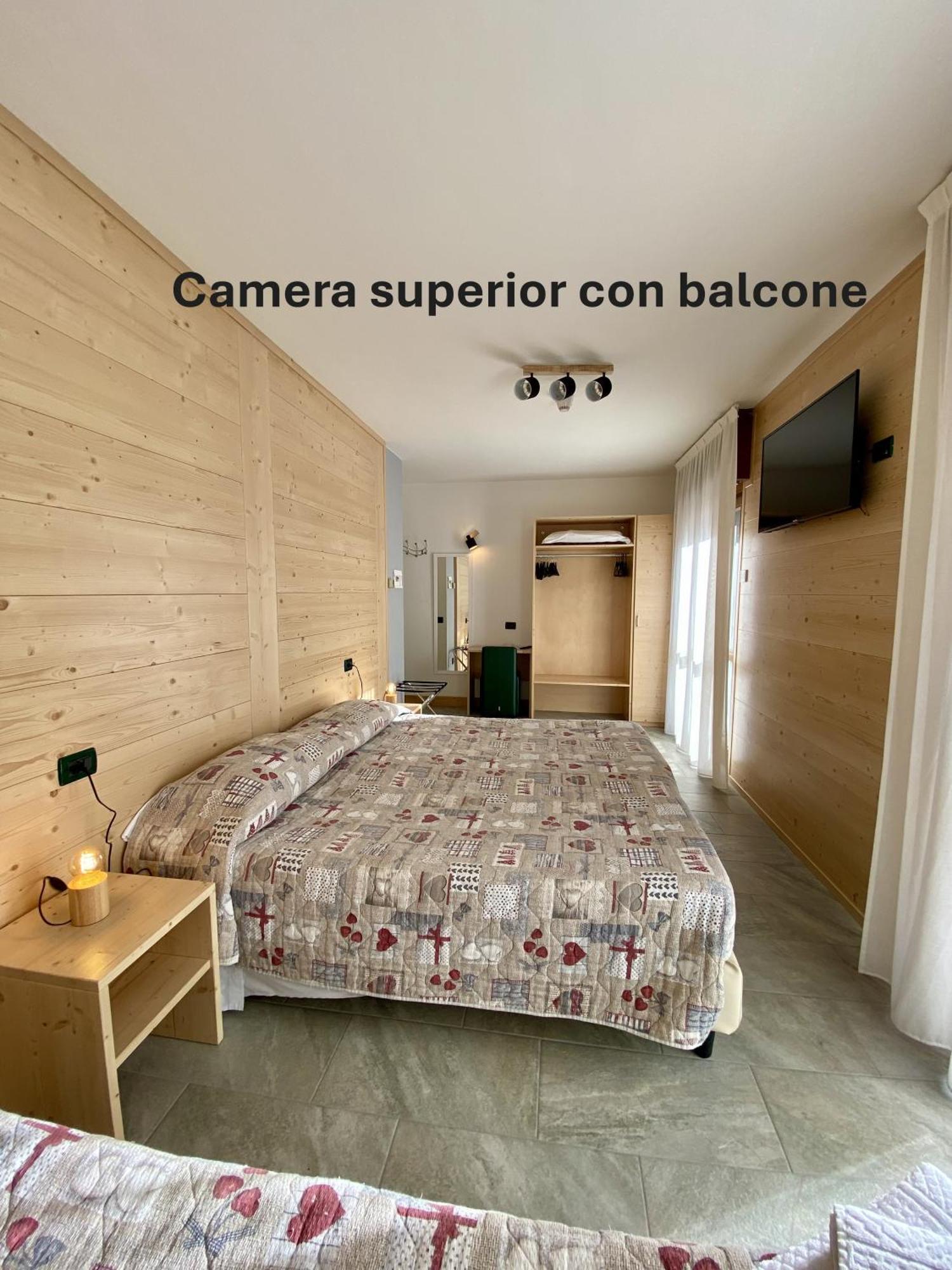 Hotel Sciatori 3 Stelle Superior Temù Exteriér fotografie